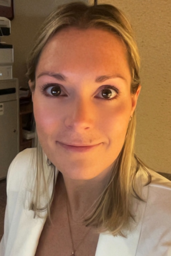 Cruise Brothers Travel Agent Lauren Sutton